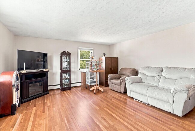 Photo - 40 Arline St Unit #3