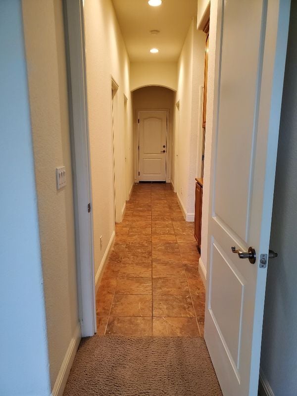 Photo - 1004 Hildebrand Cir