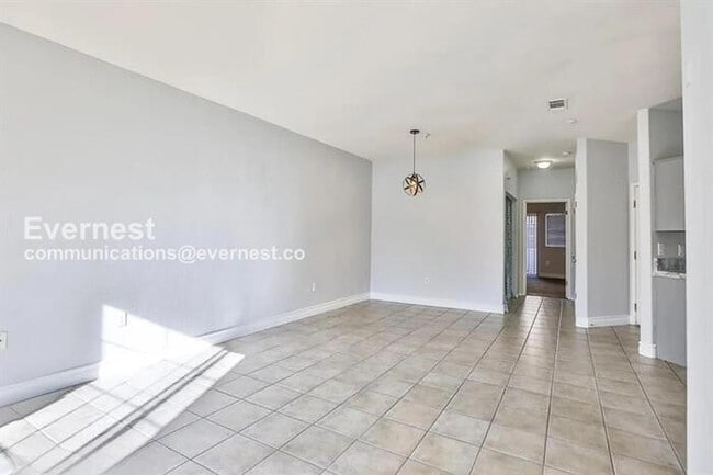 Photo - 1917 Cutlass Dr