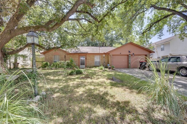Photo - 4503 Coachman Dr