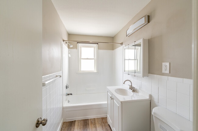 Photo - Columba Court