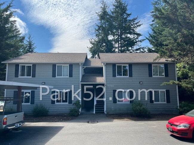 Photo - Puyallup Area 2 Bedroom 2nd Floor Apartment Unit 17718-C