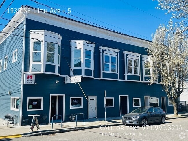 Building Photo - 1935 SE 11th Ave Unit 5 Rental