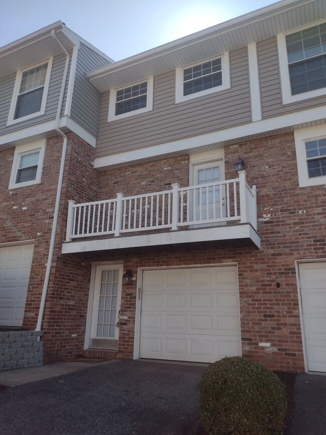 5493 Library Rd