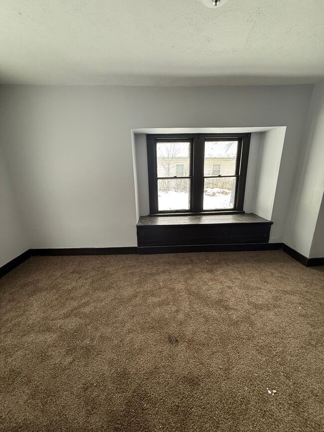 Photo - Cleveland East Side Single