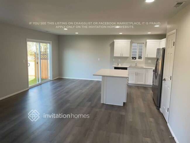 Photo - 6947 Breeze Dr SE