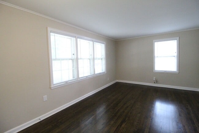 Photo - December FREE On This 1 Bedroom 1 Bath Duplex in Navy Hill Area in Olathe