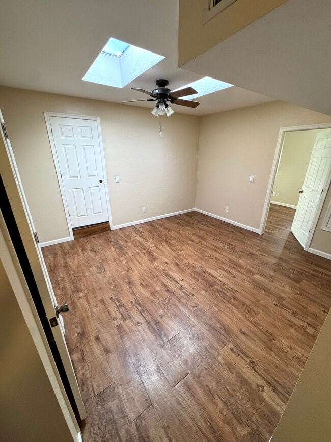 Family Room - 339 N Highland Ave Unit Back