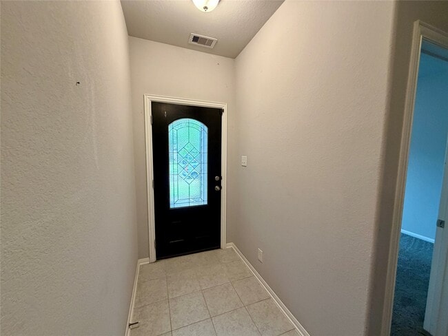 Photo - 18665 Legend Oaks Dr