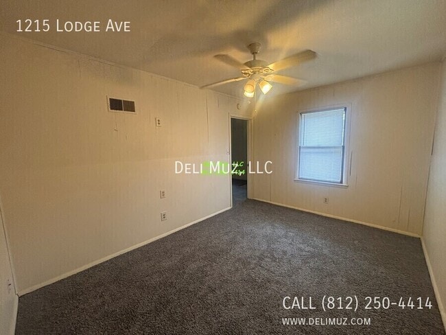 Photo - 1215 Lodge Ave