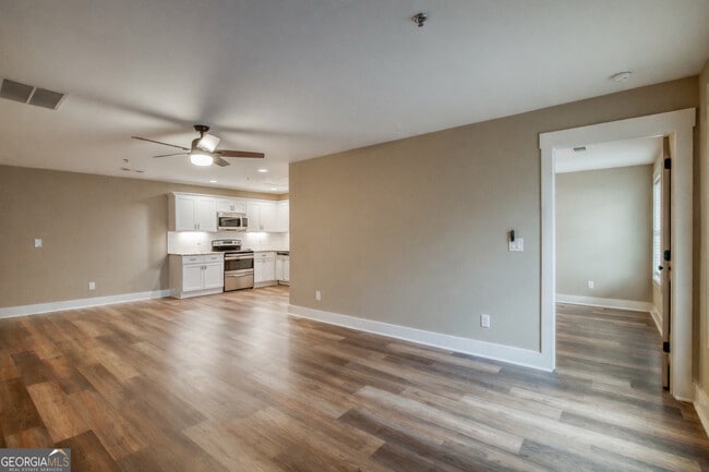 Photo - 224 Alcovy St Unit B