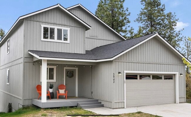 Building Photo - 2942 W 18th Ave