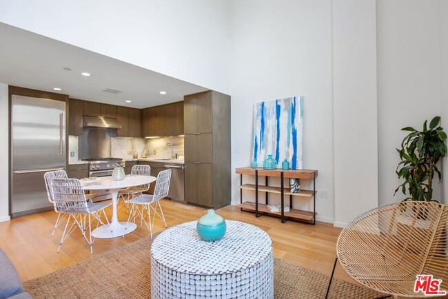 Photo - 1705 Ocean Ave Condo