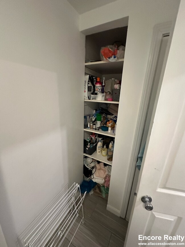 Photo - 220 Hanover St Unit 9