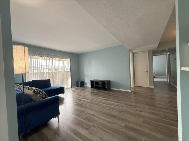 Photo - 8523 Hearth Dr Unit 35