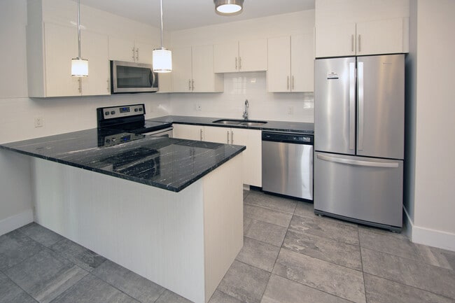 Photo - 3569 Dutch Village Rd