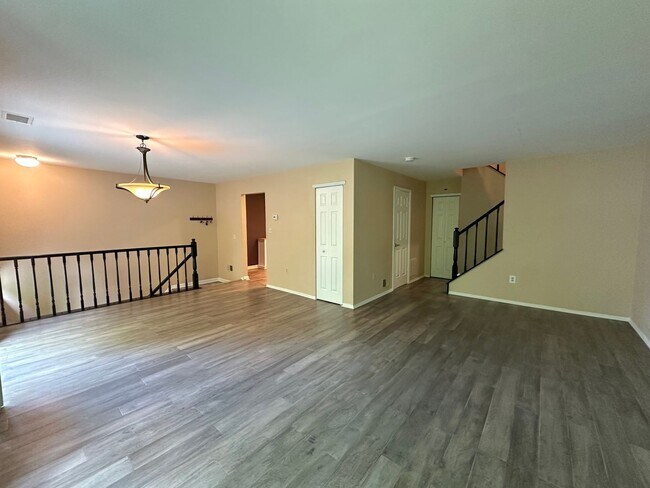 Photo - 2 bedrooms, 2.5 bathrooms