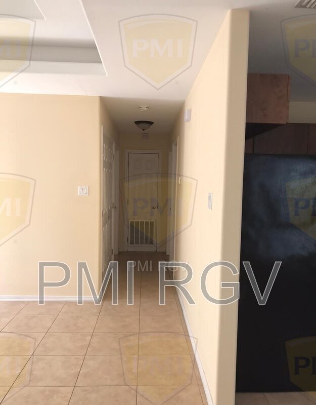 Photo - 3903 S Radisson Ave Unidad B