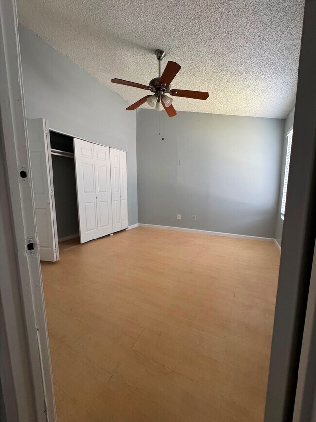 Photo - 12700 Leader St Unit C