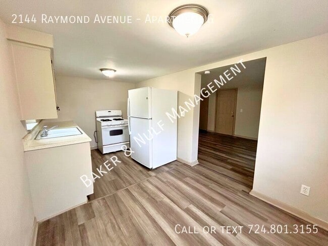 Building Photo - 2144 Raymond Ave Unit Apartment G