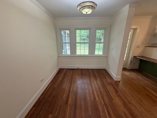 Photo - 6 Raymond Ave