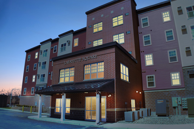 LaFayette Square - LaFayette Square Apartments