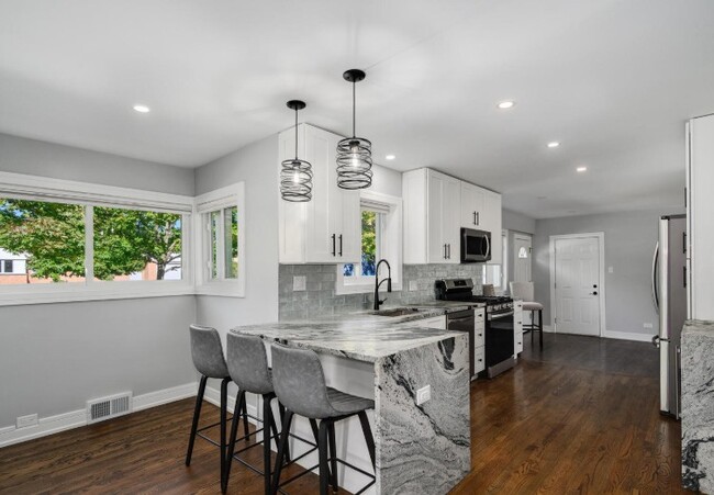 Photo - 7225 E Prairie Rd