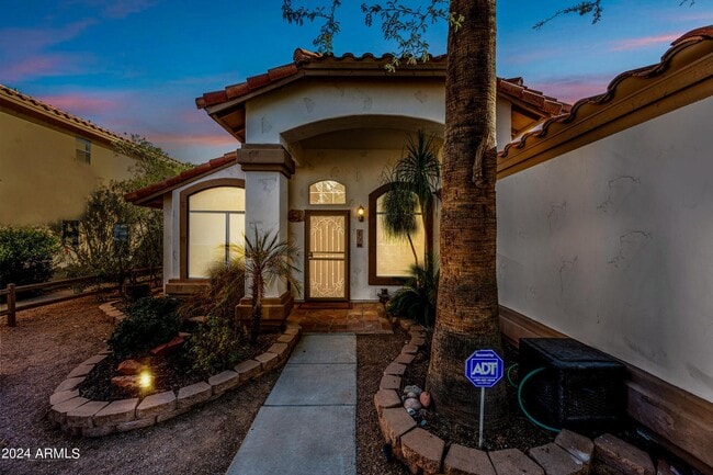 Photo - 473 W Smoke Tree Rd