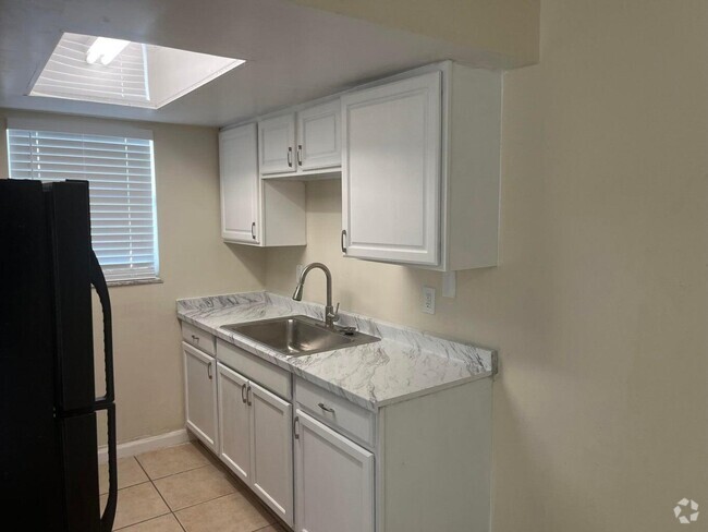 Building Photo - 1885-1840 40th St Unit 1 Rental