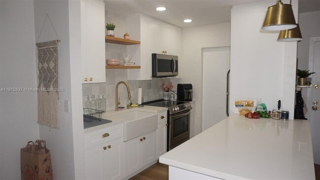 Photo - 7953 SW 104th St Apartamento Unidad 205D