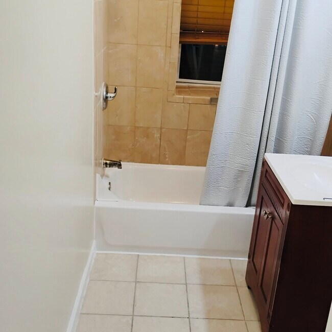 1304 N Capitol St NW Unit A