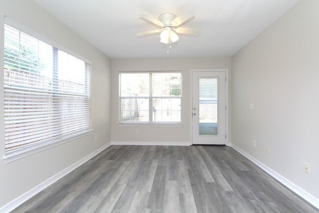 Photo - West Pensacola 4-Bedroom Home with Bonus R...