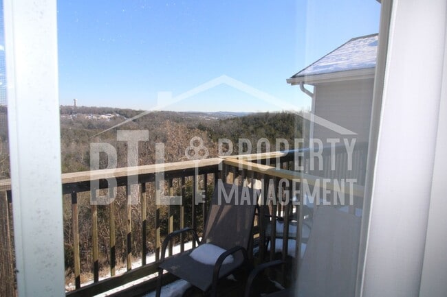 Photo - Beautiful Furnished 3 Bedroom Condo! Unit 5