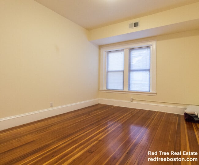 Photo - 1463 Beacon St Unit 34