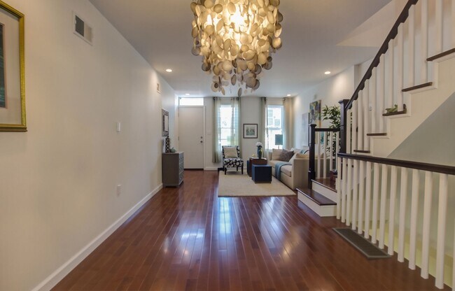 Photo - 1510 Montrose St