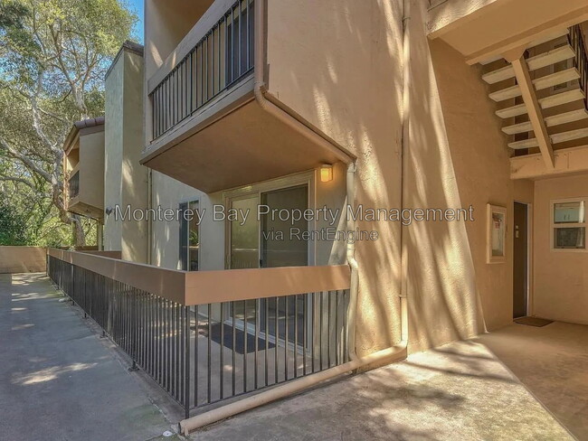 Photo - 3103 Golden Oaks Ln
