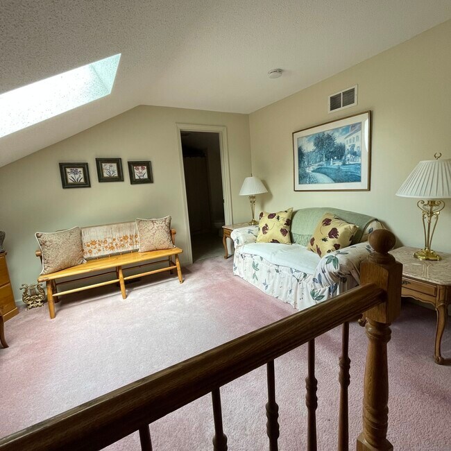 697 South End Rd Condo Unit 21 Condo for Rent in Southington, CT