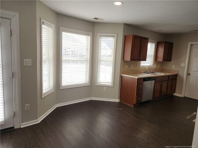 Photo - 2148 Yellowbrick Rd