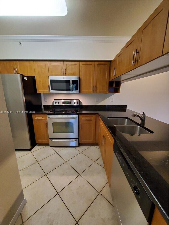 Photo - 6458 Emerald Dunes Dr Unidad 304
