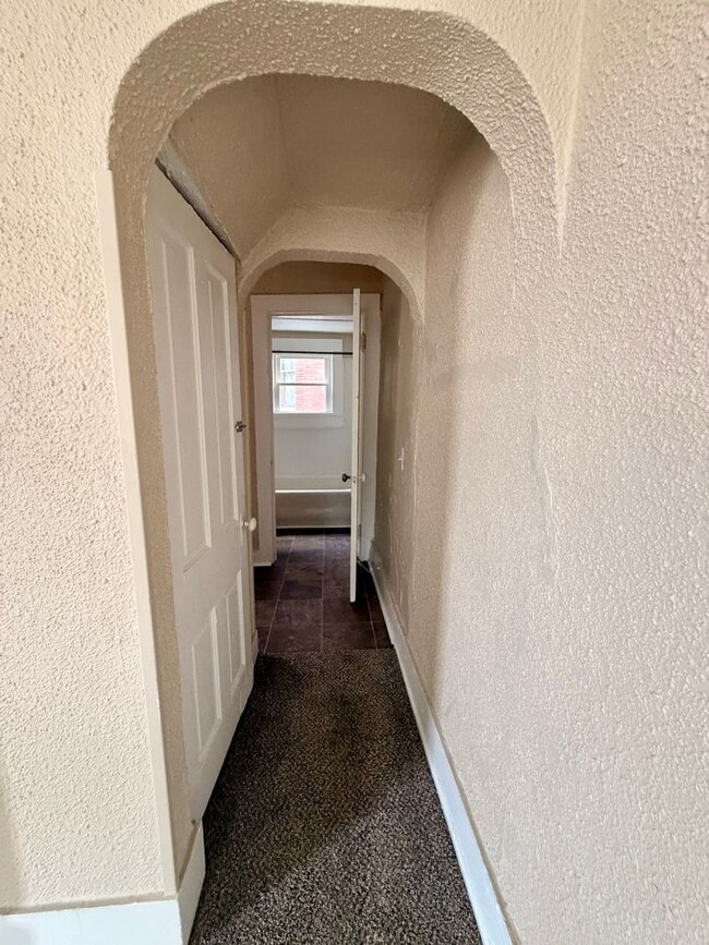 1201 Columbia Ave Unit 1201-4