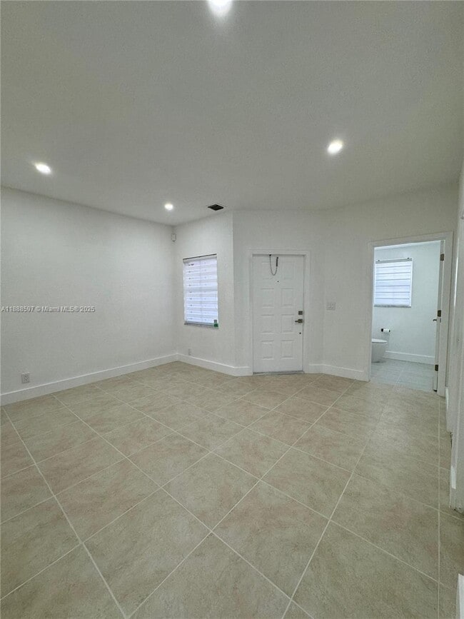 Photo - 16820 SW 1st Manor
