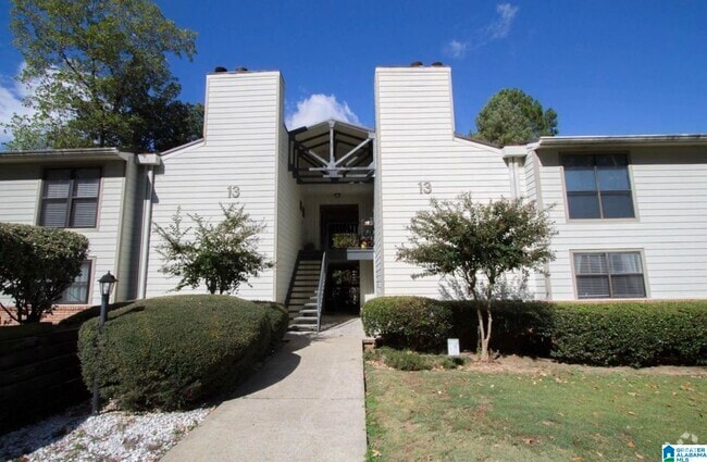 Building Photo - 1303 Gables Dr Unit 1303 Rental