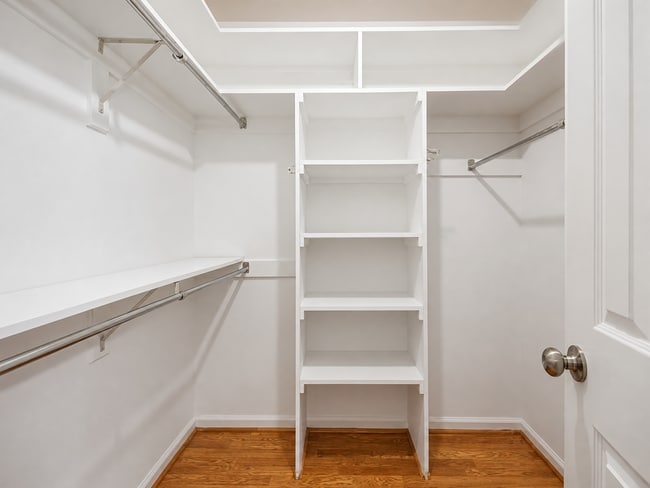 Photo - 121 Ellington Pl