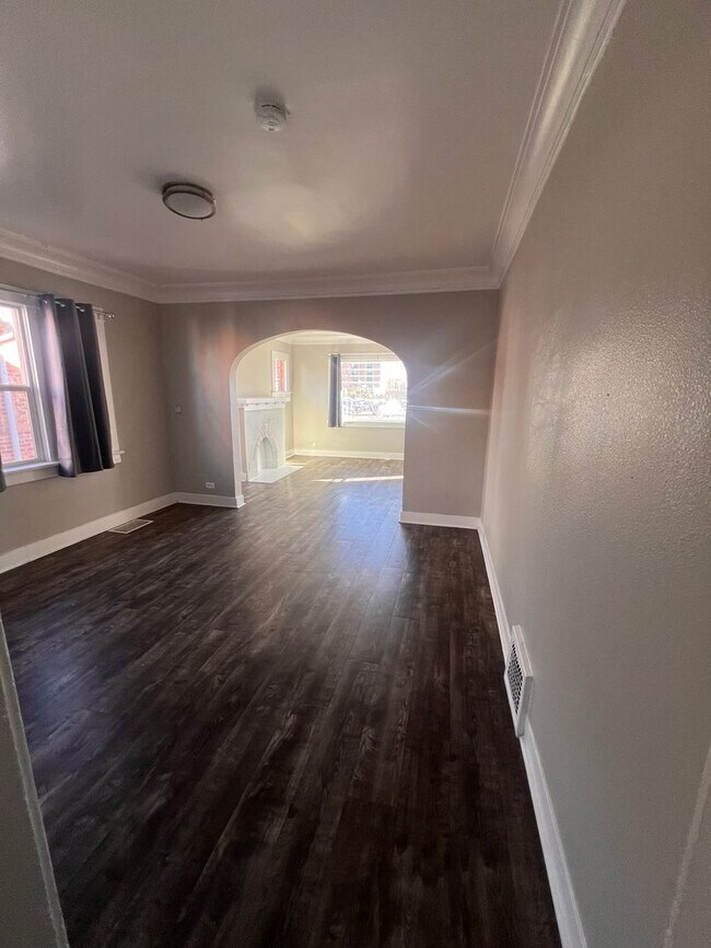 Photo - Curtis Newton Fourplex Unidad 1607 Newton A