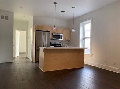 Photo - 921-925 N 3rd St (928-932 James St)