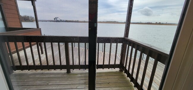 Photo - 89 Harbor Ky