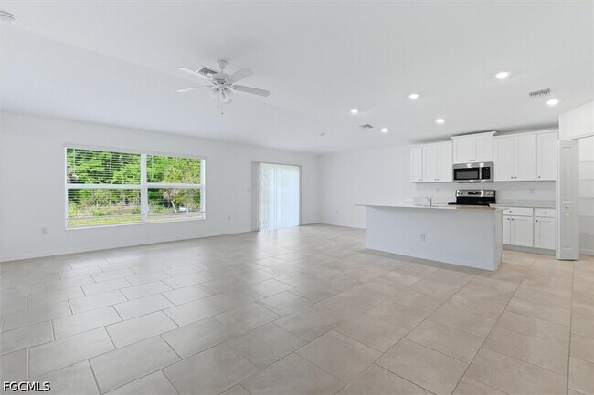 Photo - 3911 Treasure Oak Wy