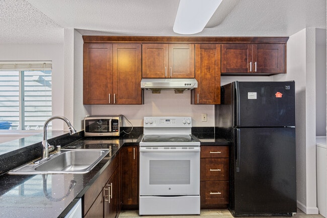 Photo - 708 126th Ave NE