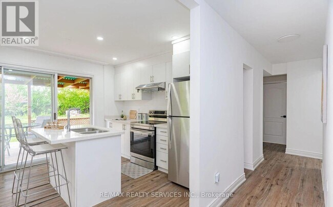 Photo - 46 Staveley Crescent