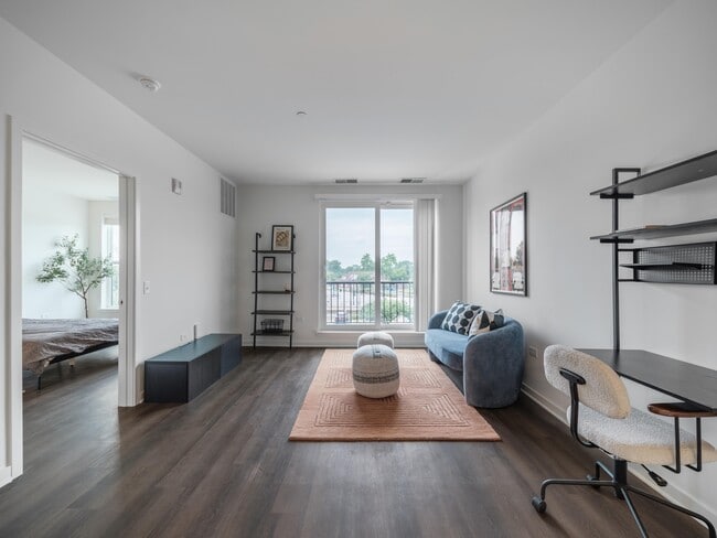Photo - HQ Residences